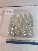 Watch crystals, numerous sizes