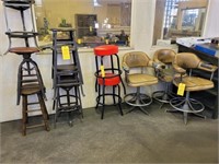 STOOLS & CHAIRS