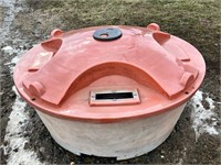 Round Liquid Mineral Lick Tub With Wheels