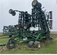 60' JD 1835 Seeding tool