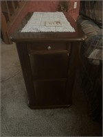 End table 26"L x 15"W x 24"H