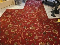 CARPET RUNNERS OF DIFFERENT SIZES