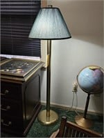 MODERN FLOOR LAMP