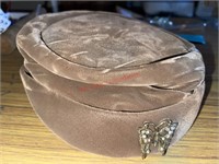Vtg brown velvet scrunch hat (con1)
