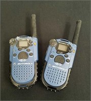 Motorola walkie talkies battery operated