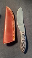 New 7.5” Fox Skin Gray Wood Knife with Sheath