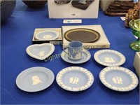 EIGHT ASSORTED WEDGEWOOD PIECES