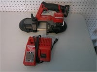 Milwaukee M12 bandsaw, charger, battery