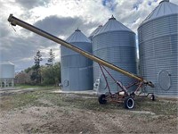 Westfield J207-36 Auger ,7.5HP Engine*Oakbluff,MB