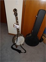 Alvarez banjo and stand