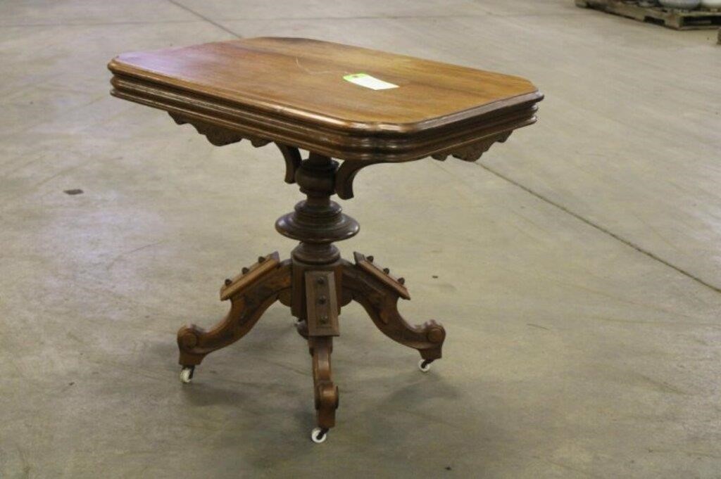 MARCH 4TH - ONLINE ANTIQUES AND COLLECTIBLES AUCTION