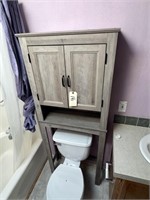 Wooden bathroom rack
