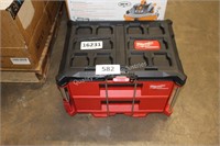 milwakuee packout tool box