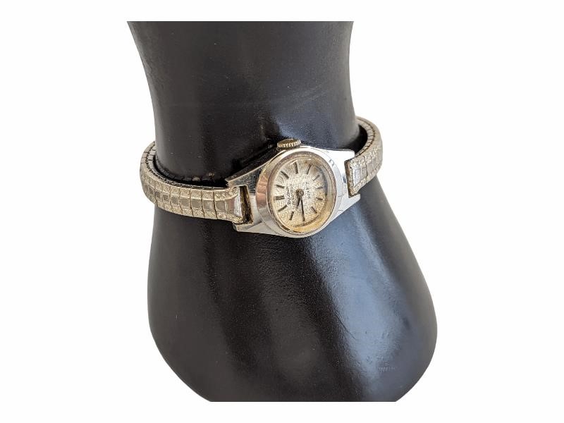 Bulova Metal Elastic Bracelet Watch