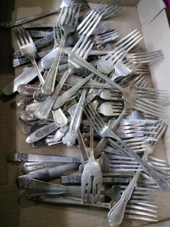 Flat of forks