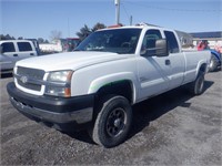 2003 Chevy 2500HD 4WD Ext Cab Diesel Pickup