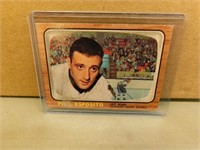 1966-67 OPC Phil Esposito #63 Hockey Card
