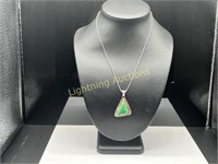 STERLING SILVER GREEN GEM PENDANT ON CHAIN