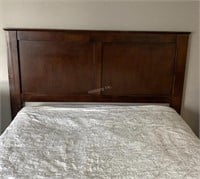 Wooden headboard & metal bed frame FL