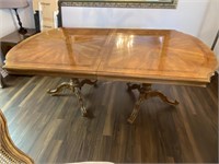 Glossy wood inlay dining room table