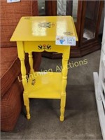 VINTAGE YELLOW PAINTED WOODEN SIDE TABLE
