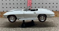 1/18 Ertl 1967 Chevy Corvette