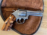 GS - Smith & Wesson .22 LR Revolver