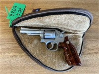 GS - Smith & Wesson .22 LR Revolver