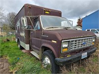 Ford Econoline 350 Box Van