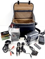 Caméra JVC 320x avec sac et accessoires, tel quel
