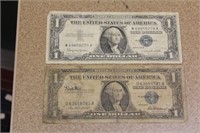 Lot of 2 1957 $1.00 Note