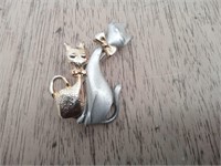 Vintage Plumo Gold/Silver Tone Cat Brooch