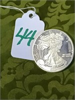 SMI LIBERTY 1 OZ SILVER ROUND