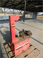 CENTRAL MACHINERY TIRE CHANGER