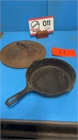 Wagner 9 1/2’’ skillet and Lid 13" cast iron