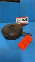 Cast iron 10 inch skillet with lid