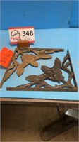 Cast-iron shelf brackets 15 inch