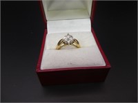 18 K Yellow Gold Diamond Ring Size 5.5,