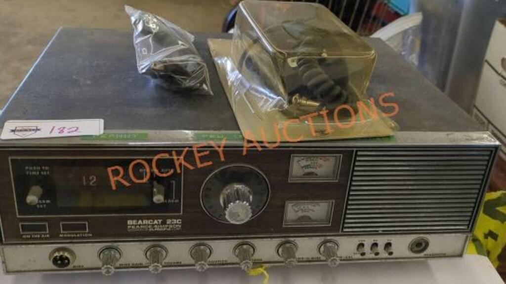 Vintage bearcat 23c receiver and Superstar DM452