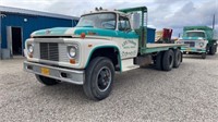 1965 Ford 800 Truck