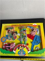 1986 Mickey Mouse. Ew in box