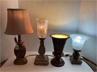 Lot of four tabletop lamps / night lights