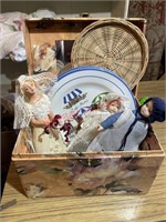 Doll Floral box lot  (con1)