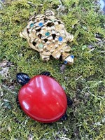 Vintage Red Turtle Dress Clip & Gold Pin w/