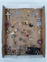 Costume Jewelry Rings Brooches and Pins