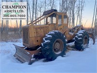 Clark 667 Grapple Skidder