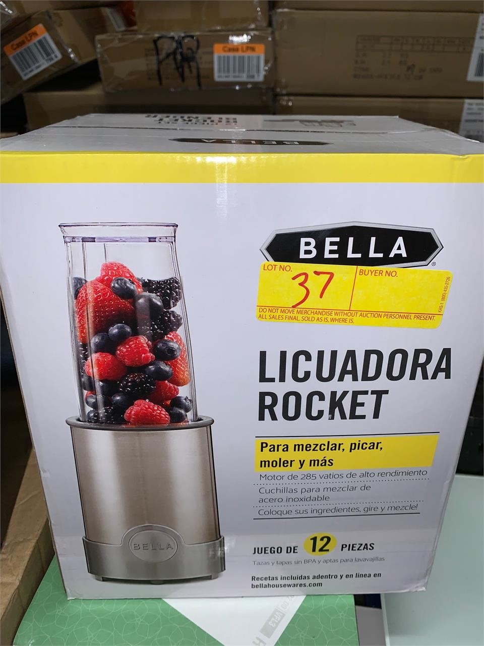 NEW 12 PEICE ROCKET BLENDER