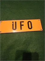 Vtg UFO Plate