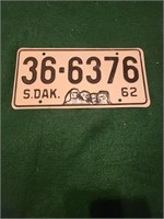 Vtg South Dakota 1962 plate