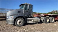 *2010 Mack CXU613 Tandem Axle Truck